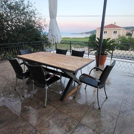 Apartmani Matea Trogir Exteriör bild